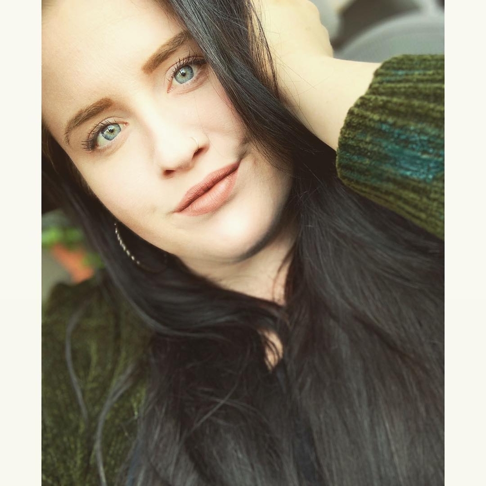 Meet your Posher, Annalyse